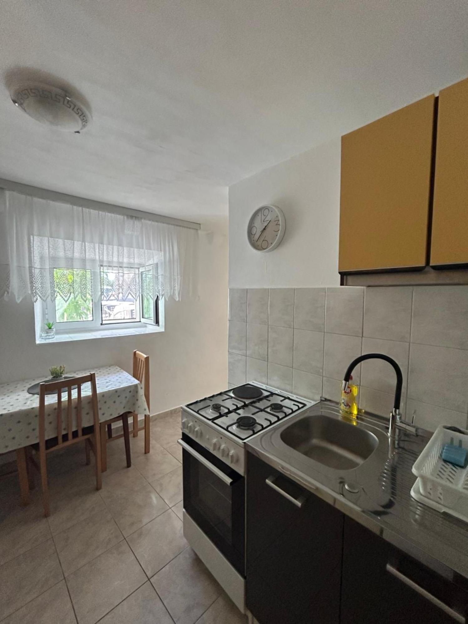 Sobe Gorana Hotell Živogošće Eksteriør bilde